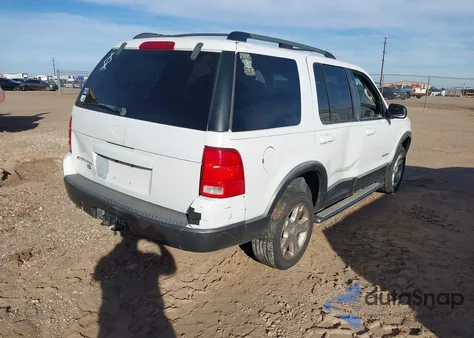2004 Ford Explorer Xlt from USA, damaged, VIN 1FMZU63K44UB12399